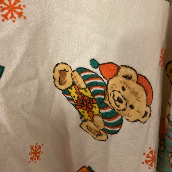 Vintage flannel Avon Christmas granny gown Teddy Bear - Picture 3 of 3